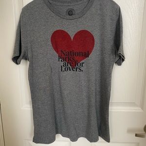 Parks Project Women’s Sz L “national parks are for lovers” t-shirt